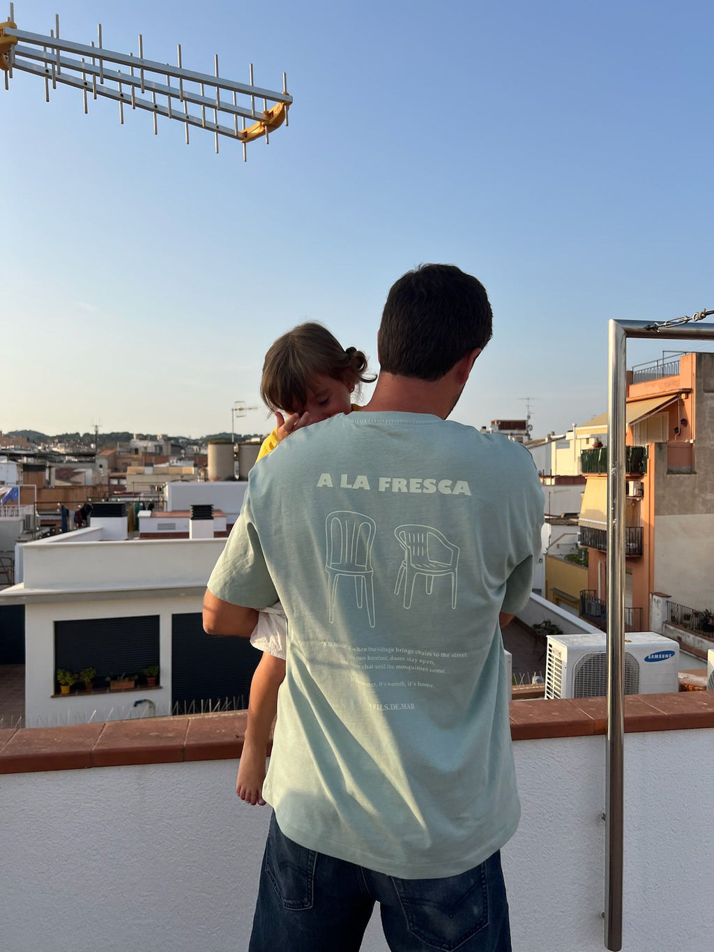 Oversized T-Shirt - A la Fresca